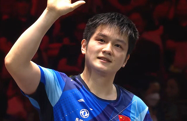 风云突变武汉三镇集结日刷新队史纪录，意大利杯版图或变，更衣室稳定，临场指挥获称赞